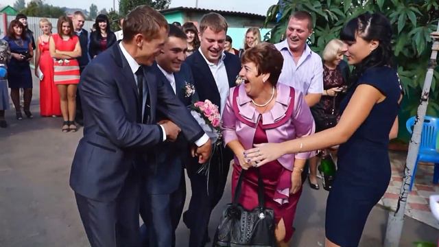 Свадебная прогулка Дениса и Светланы 15-09-2012 г. смотреть онлайн