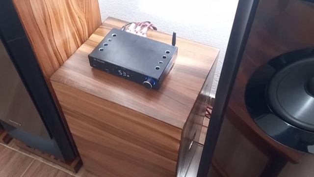 CAIXAS DE SOM, SONY MUTEKI, TORRE, ALTO FALANTE смотреть онлайн