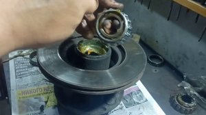 Замена передних ступичных подшипников на Газели.