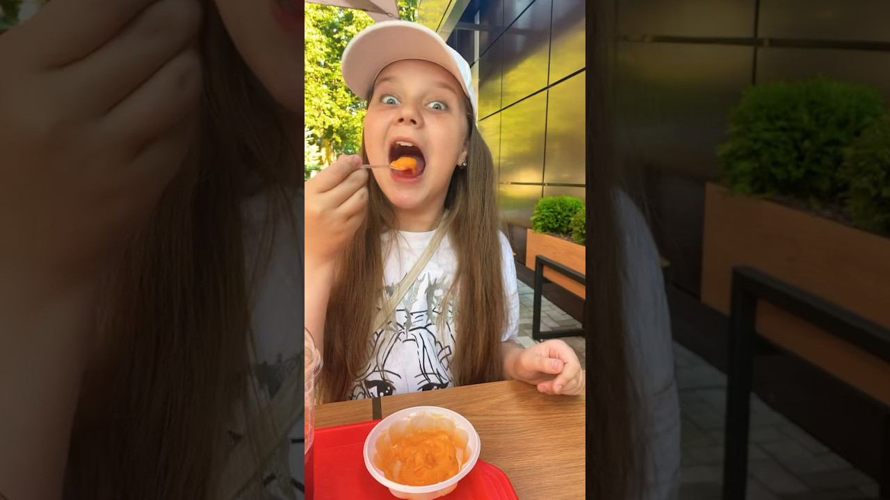 OMG смотреть онлайн