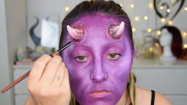 Halloween Devil Makeup / Maquillaje diablesa смотреть онлайн