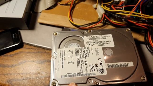 Тест скорости ретро жестких дисков IDE в реальных условиях чтение/копирование. смотреть онлайн