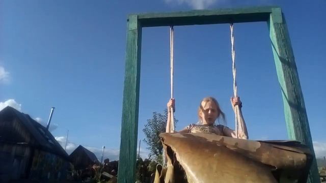 Качельки на даче! ;3 смотреть онлайн