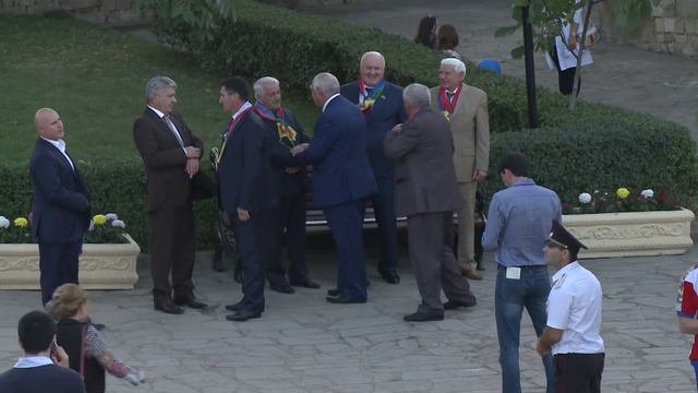 Дербент представляет собой величайший памятник истории и культуры человечества- Ю. Евкуров смотреть онлайн