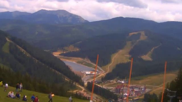 Красота Карпатских гор в Буковеле / The beauty of the Carpathian Mountains Bukovel смотреть онлайн
