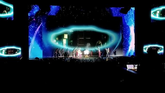 Крокус Сити Холл. Ёлка МультиМир. Декабрь 2022. смотреть онлайн