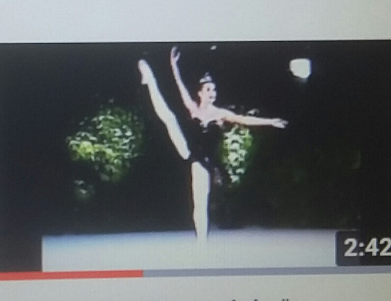 Одилия из балета "Лебединое озеро" - Маргарита Андреева смотреть онлайн