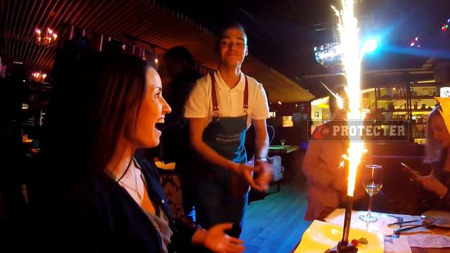 ресторан "Вилка" 1 день рождения и караоке для инстагр копи смотреть онлайн