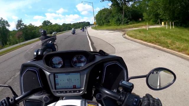 Indian Challenger Test Ride from a Road Glide Owner | Challenge the Challenger смотреть онлайн