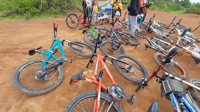 Baru Pertama Kali Lihat Dengan Mata Kepala Sendiri Sepeda Wimcycle BOXER Sebanyak ini смотреть онлайн