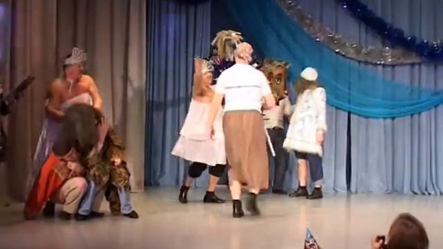 Новогодний бал в радужном 1 смотреть онлайн