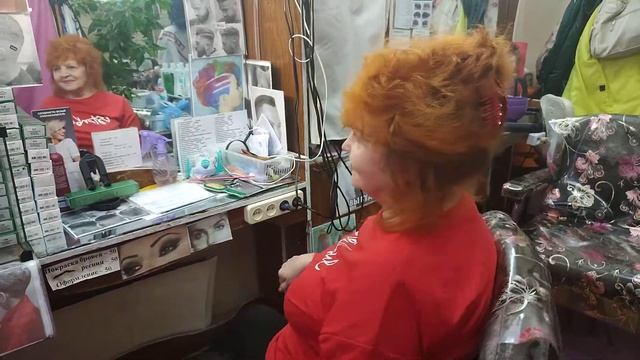 Постриглись под Каскадную стрижку смотреть онлайн