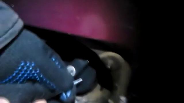 Как открыть крышку бензобака смотреть онлайн