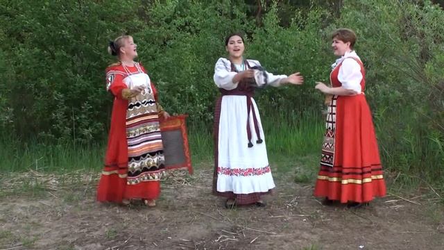 Семейное трио ко дню России смотреть онлайн