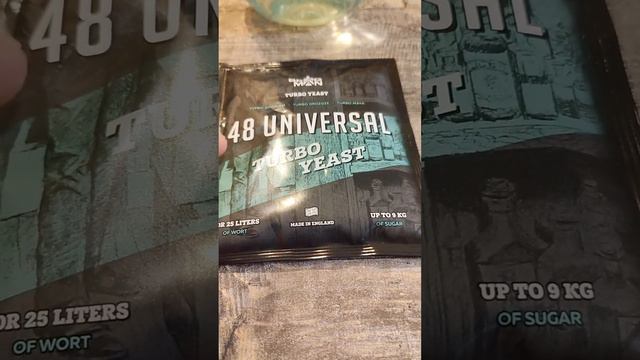 СЕКРЕТ ТУРБО ДРОЖЖЕЙ #мужскоехобби #самогон #рецепты #самогонныйаппарат #дрожжи смотреть онлайн