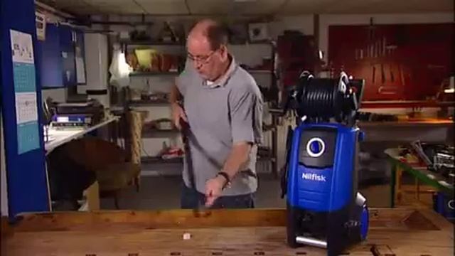 минимойка Nilfisk.flv смотреть онлайн