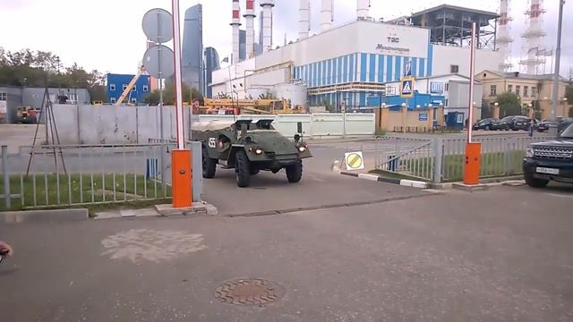 Клуб Mercedes-Benz Life Style в ралли старинных автомобилей Jaguar Land Rover Classic смотреть онлайн