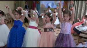 оркестр на выпускном. Музыкальный номер-сценка.