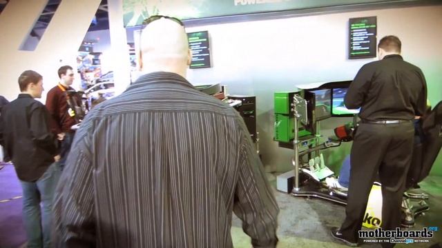 CES 2012: Huge Robots, Missing Linus & 3D Racing смотреть онлайн