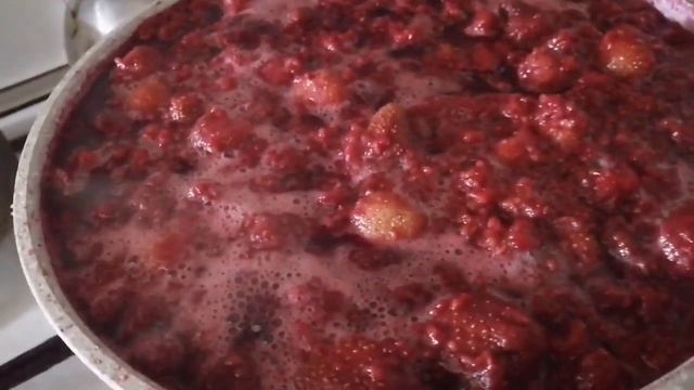 Клубнично-малиновое варенье — рецепт пошагово смотреть онлайн