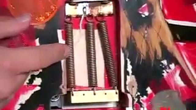 EVH Fender Frankenstein Replica Guitar Review смотреть онлайн