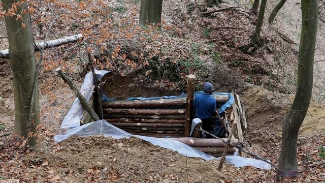 Hidden Dugout, 30 Days Of Winter Building ,Forest Survival Shelter , Pt1