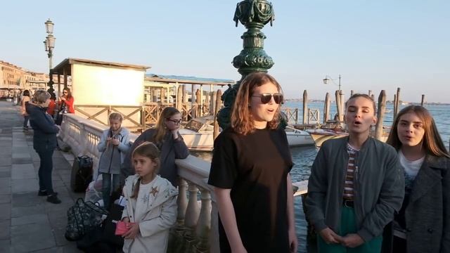 Ах ты степь широкая - на площади в Венеции - прощание смотреть онлайн