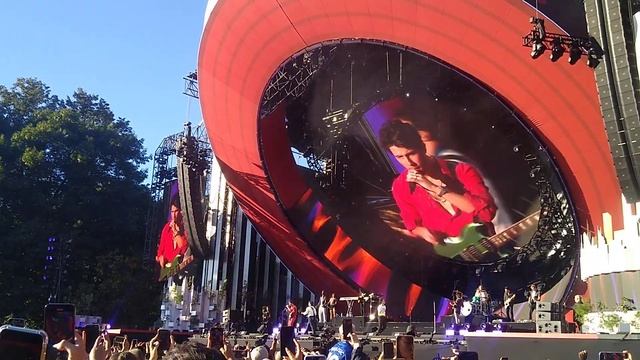 Jonas Brothers - Sucker, Live at Global Citizens Festival 2022 смотреть онлайн