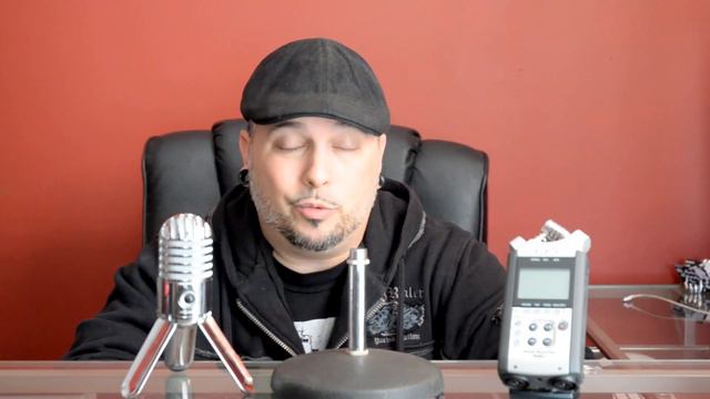 Audio Test: Zoom H4N vs. Samson Meteor Mic смотреть онлайн