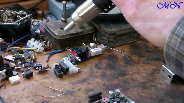 Паяльный фен 858D смотреть онлайн