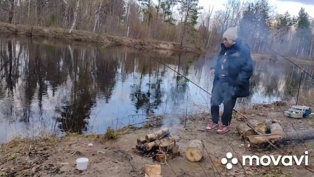 Первая рыбалка на фидер на реке Лух. Флорищи. Нижегородская область. Праздник первого мая.