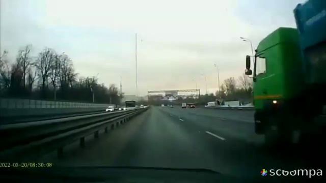 Не увидел стоящего смотреть онлайн