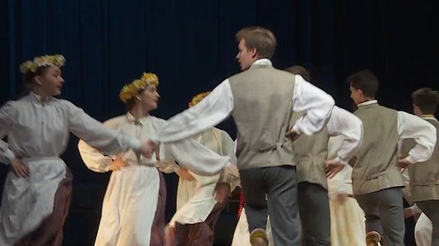 Ливанский ансамбль народных танцев «Силава» отметил 40-й юбилей смотреть онлайн