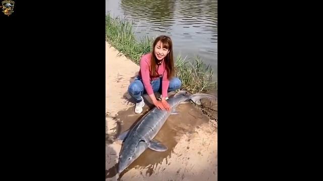 Случаи на рыбалке/Приколы на рыбалке 2021/Я ржал до слёз/Неудачи на рыбалке/Неожиданная рыбалка/ смотреть онлайн
