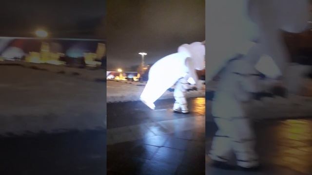 Москва, шоу барабанщиков, Парк культуры, Парк Горького 31.12.2023 смотреть онлайн