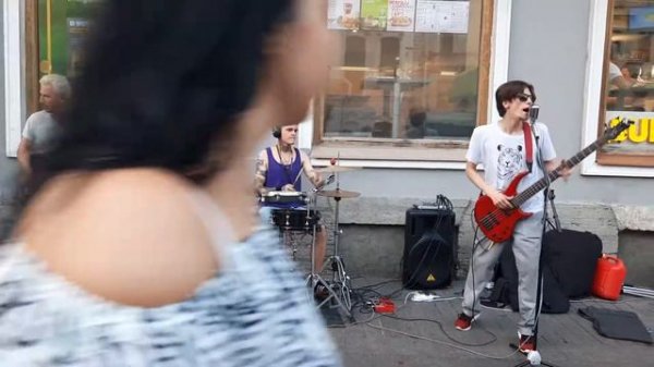 Женя Ахлюстин.