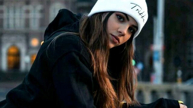 Lx24 - Уголёк (SWERODO Remix) смотреть онлайн