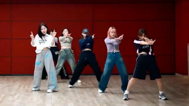 NMIXX 'MIXX UNIVERSITY' - 'Run For Roses' Dance Practice [MIRRORED]