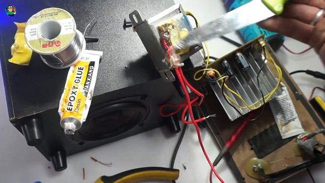 Como Reparar SUBWOOFER Que No prende (sonido 3.1, 5.1,7.1) reparar parlantes de computador. FACIL смотреть онлайн