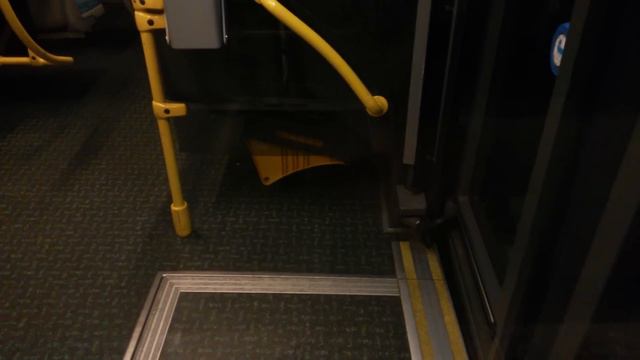 Mercedes Benz Citaro C2 g Schiebetür schließt смотреть онлайн