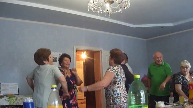 Роза и Марат Енгибарян-65 лет.г. Березовский. Видео Нусратуллина Ф.Г. смотреть онлайн