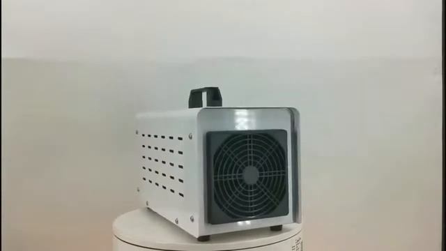 Промышленный озонатор воздуха 5/10 г/час D-10G Промисловий озонатор повітря потужністю 5/10 г/год смотреть онлайн