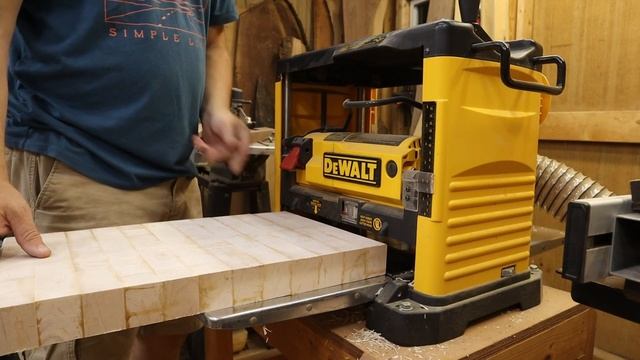 Will An End Grain Cutting Board Go Through A Power Planer? Tips To Do This Safely. смотреть онлайн