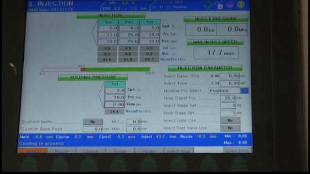 Серия вертикальных термопластавтоматов компании Woojin Plaimm VH100BS－LSR смотреть онлайн