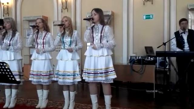 Ансамбль "Южный ветер", песня "Напишите стихи" смотреть онлайн