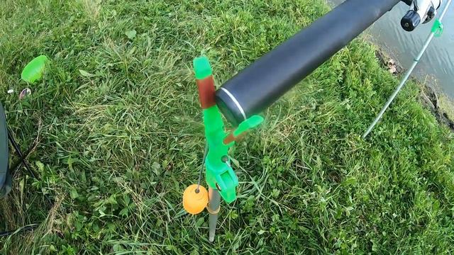 САМОПОДСЕКАЮЩАЯ УДОЧКА без самоподсекающего УСТРОЙСТВА. смотреть онлайн