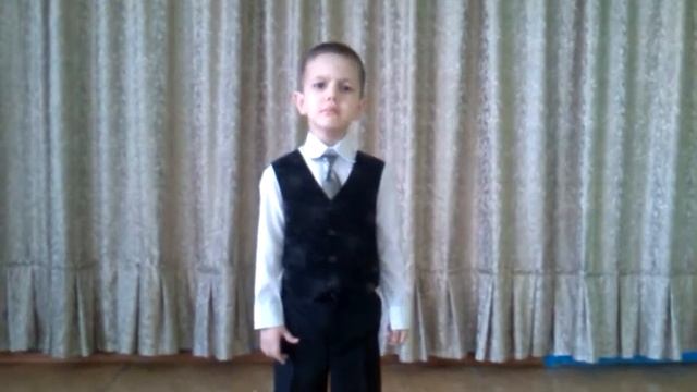 Арсений Просеков читает стихи Марины Бородицкой про щенка Мартына смотреть онлайн