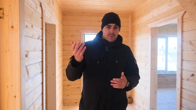 Хороший дом из бруса 7х9 для постоянного проживания.