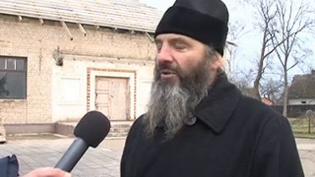 В Малиновке возрождается храм смотреть онлайн