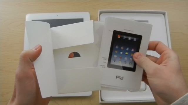 iPad 4 Unboxing & Hands On - Exclusive! смотреть онлайн